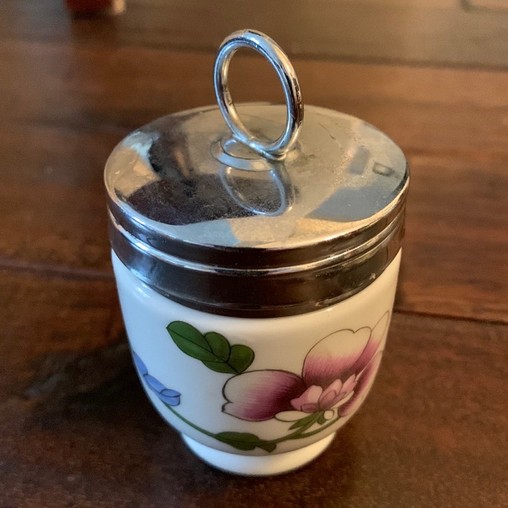 Royal Worcester 2.5 inch egg coddler Floral pattern Astley EUC